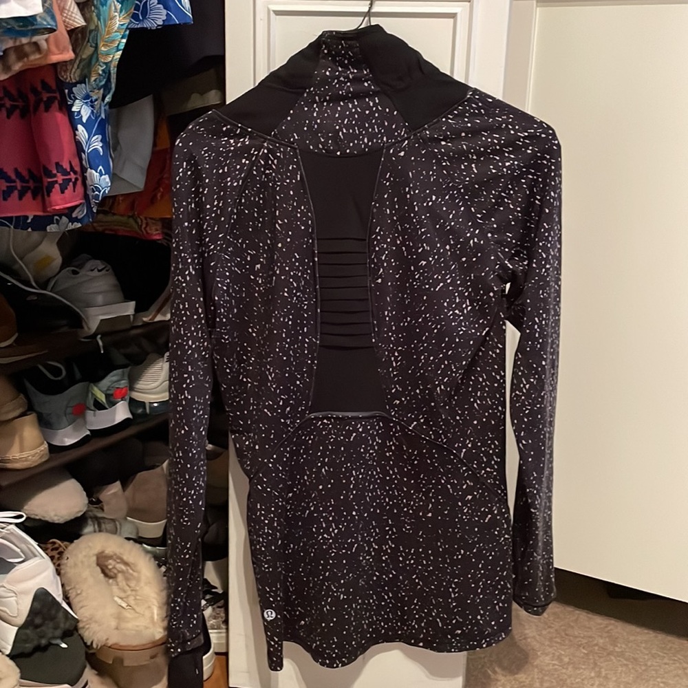 Lululemon Pullover - image 2